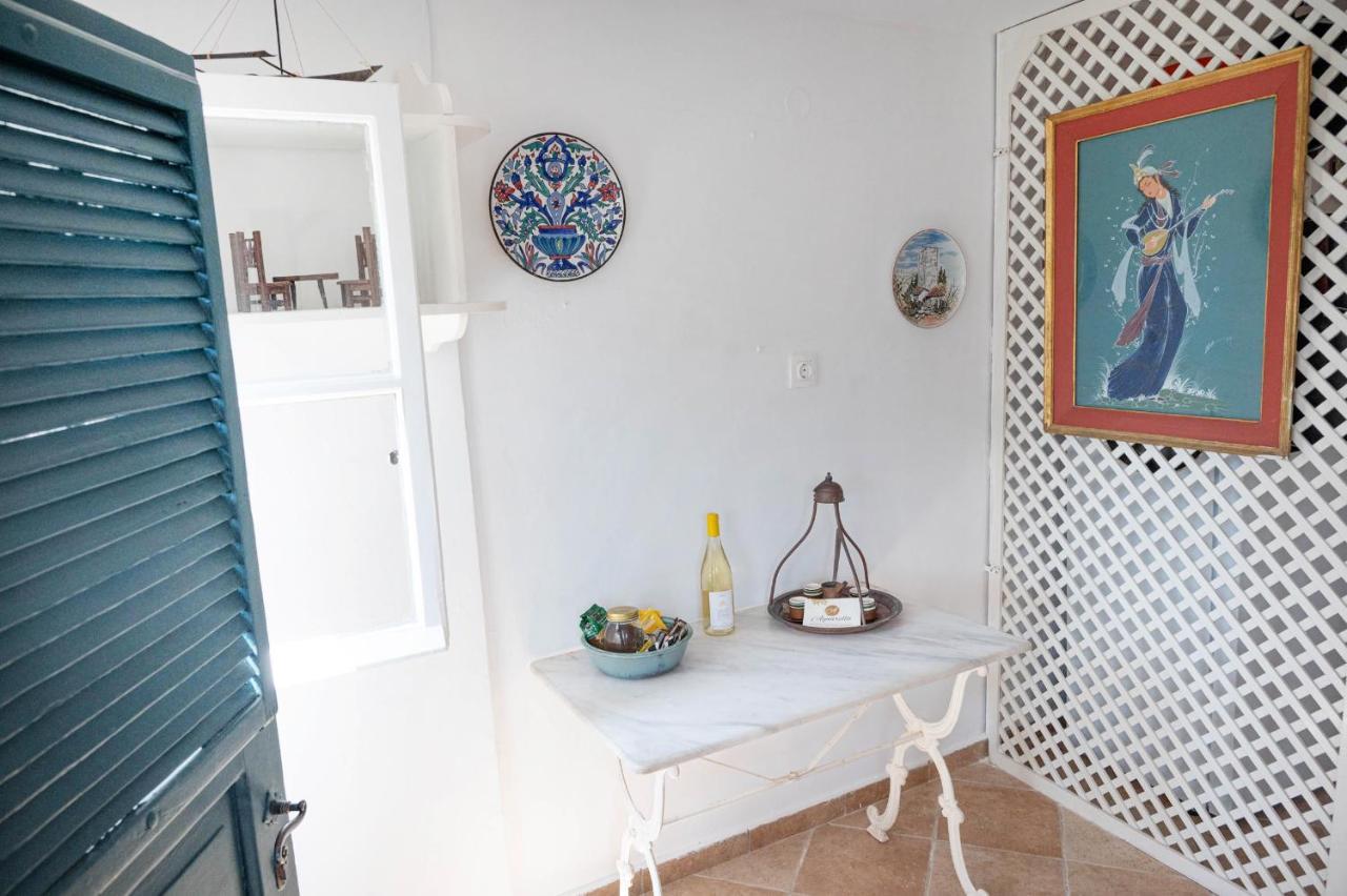 Traditional House Under The Clock Tower With Sweet View Poros Town Dış mekan fotoğraf
